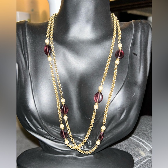 Vintage Avon beaded necklace - Picture 4 of 4